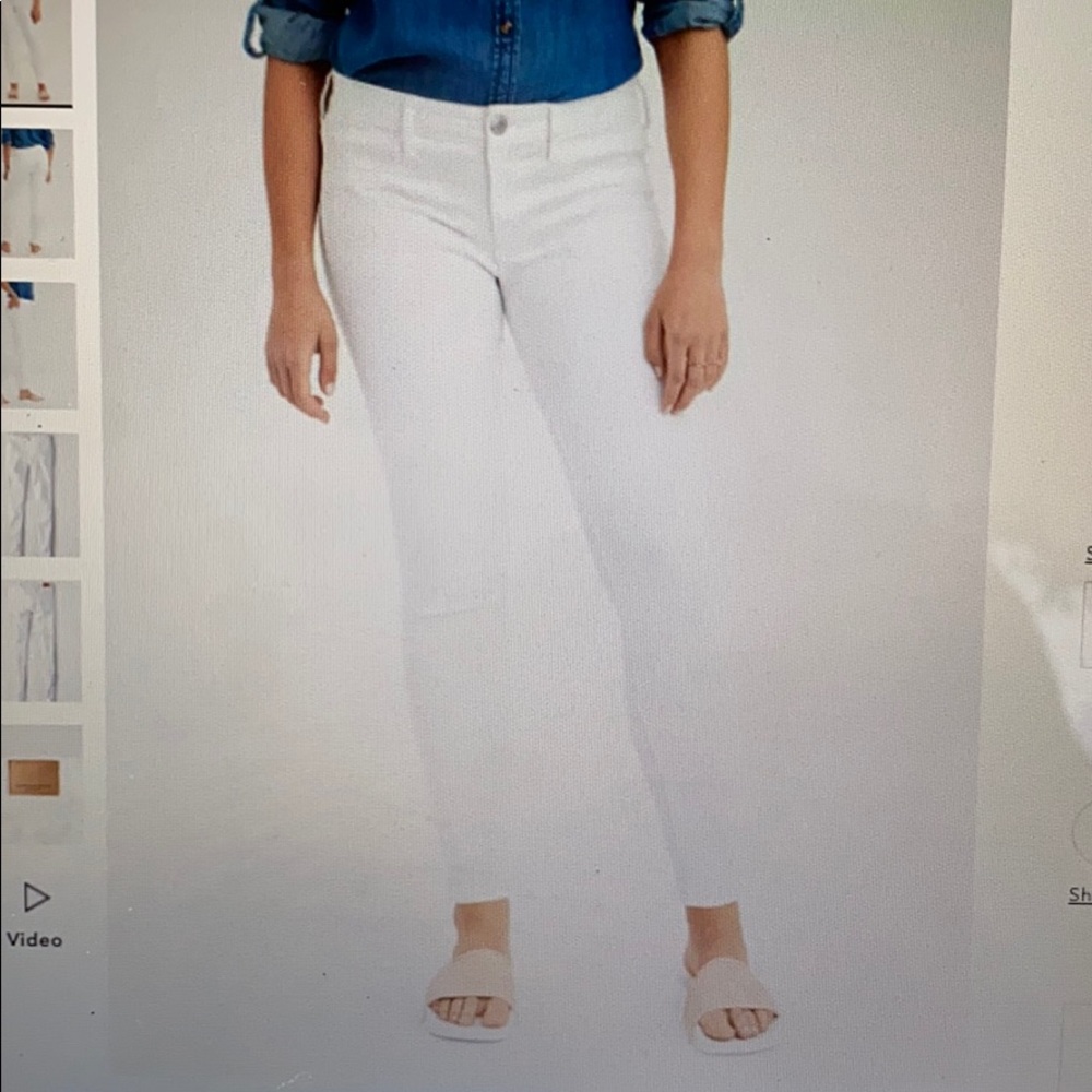 American Eagle white jeans